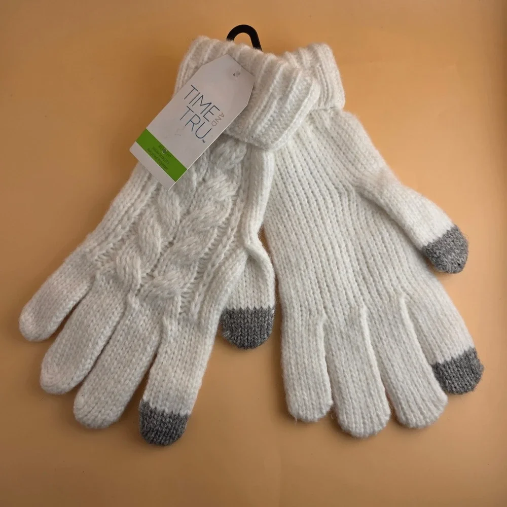 Time and Tru Cable Knit‎ Touchscreen Gloves Winter White One Size